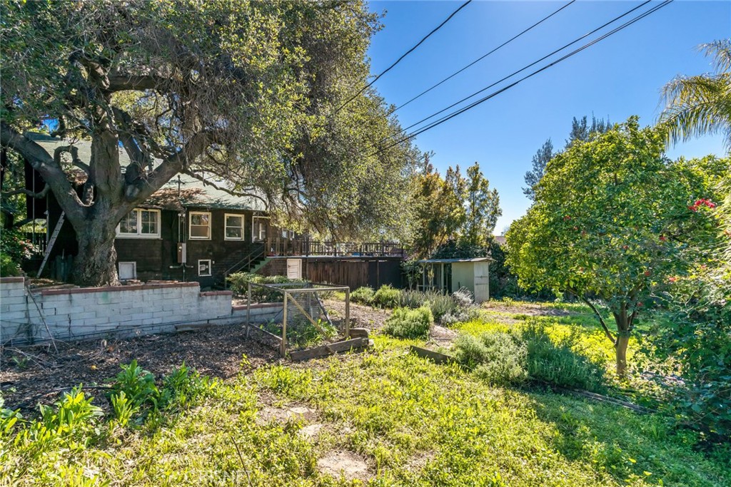 5289 Ellenwood Drive Eagle Rock, CA 90041 - Photo 21 of 28 a view of house with backyard and sitting area