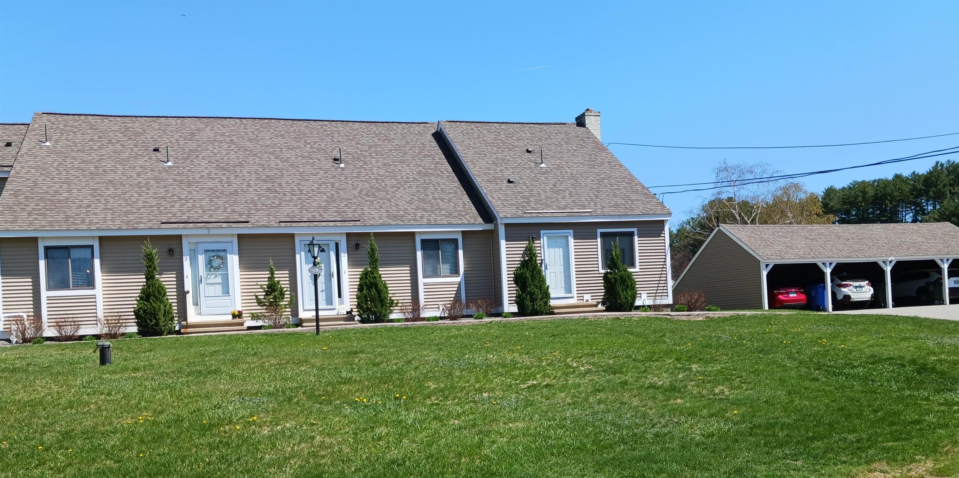 19 Boyd Road, Unit 2 Londonderry, NH 03053 - Photo 3 of 36