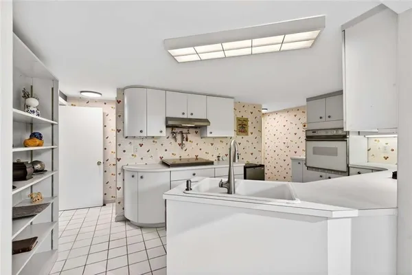 $525,000 | 601 Ridgewood Avenue, Gainesville, GA 30501