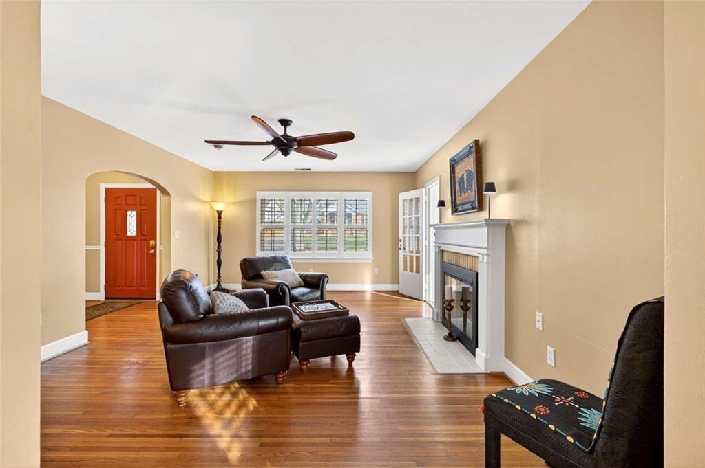 601 Ridgewood Avenue Gainesville, GA 30501 - Photo 5 of 49