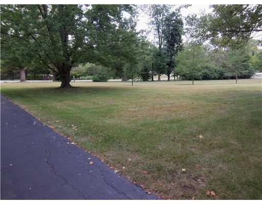 3680 Rocky Point Road Springfield, OH 45502 - Photo 3 of 17 Gallery Image 3