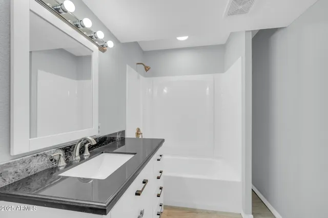 $465,000 | 9230 North 82nd Lane, Peoria, AZ 85345