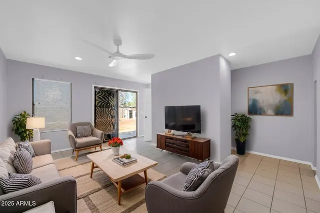 $465,000 | 9230 North 82nd Lane, Peoria, AZ 85345