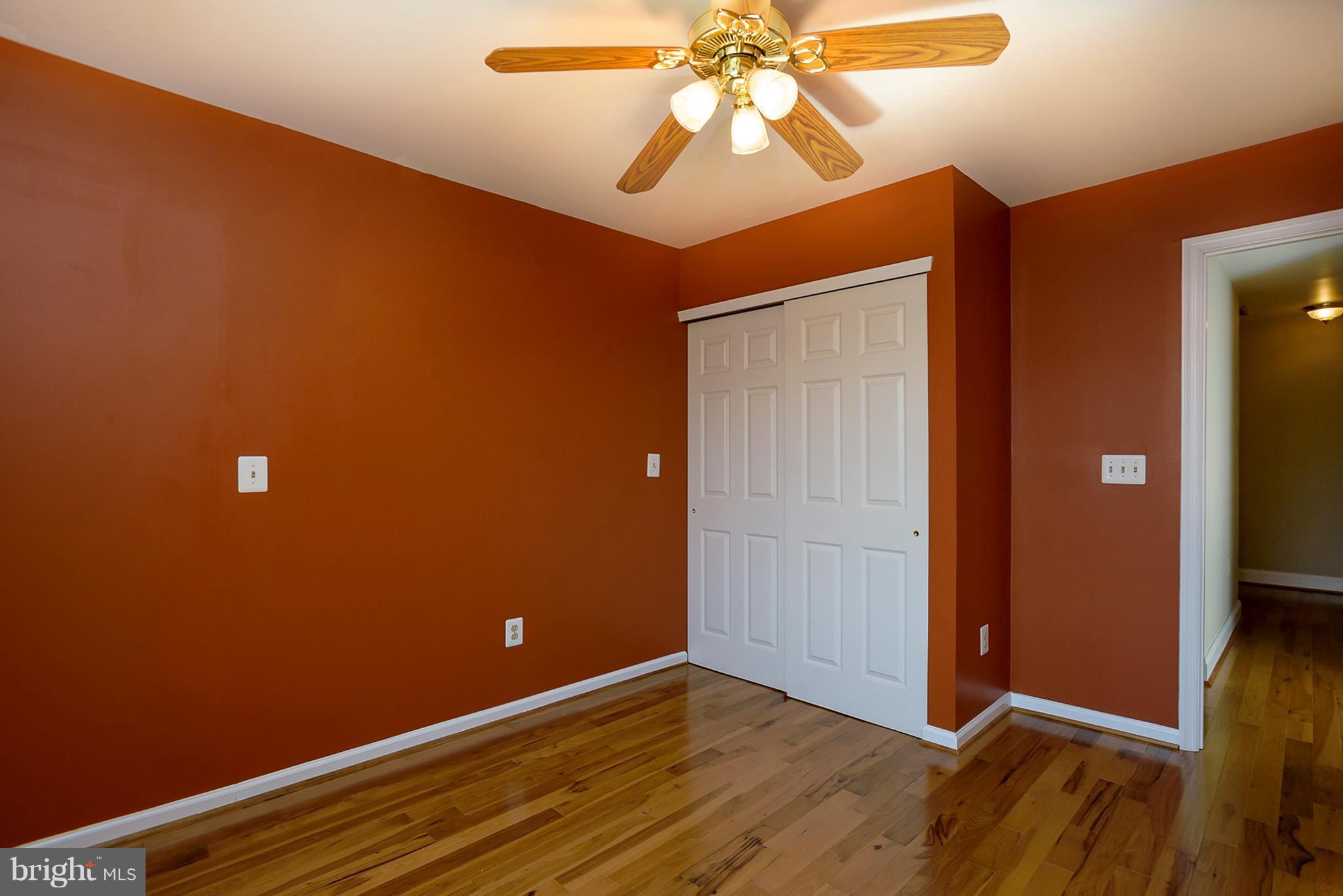 8216 Riverside Drive Pasadena, MD 21122 - Photo 20 of 30 Bedroom 2