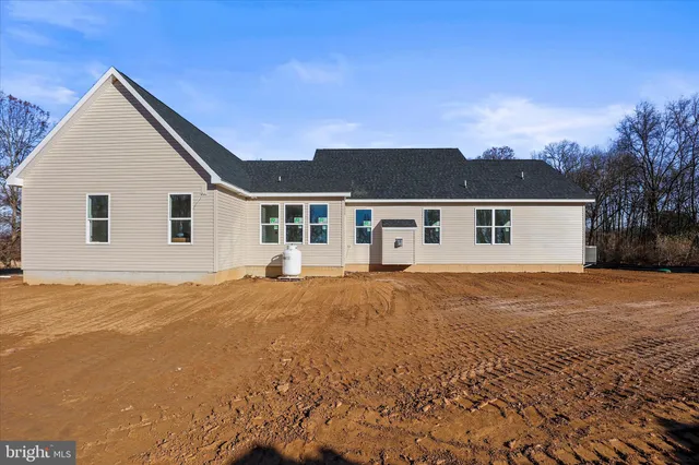 $825,000 | 3913 St Pauls Road, Manchester, MD 21102