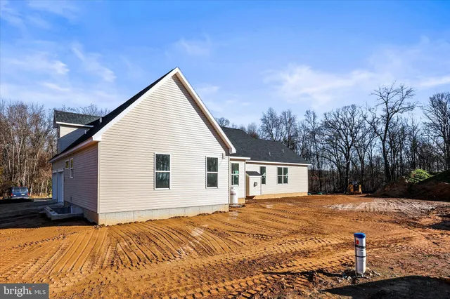 $825,000 | 3913 St Pauls Road, Manchester, MD 21102