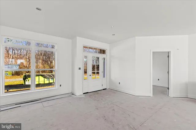 $825,000 | 3913 St Pauls Road, Manchester, MD 21102