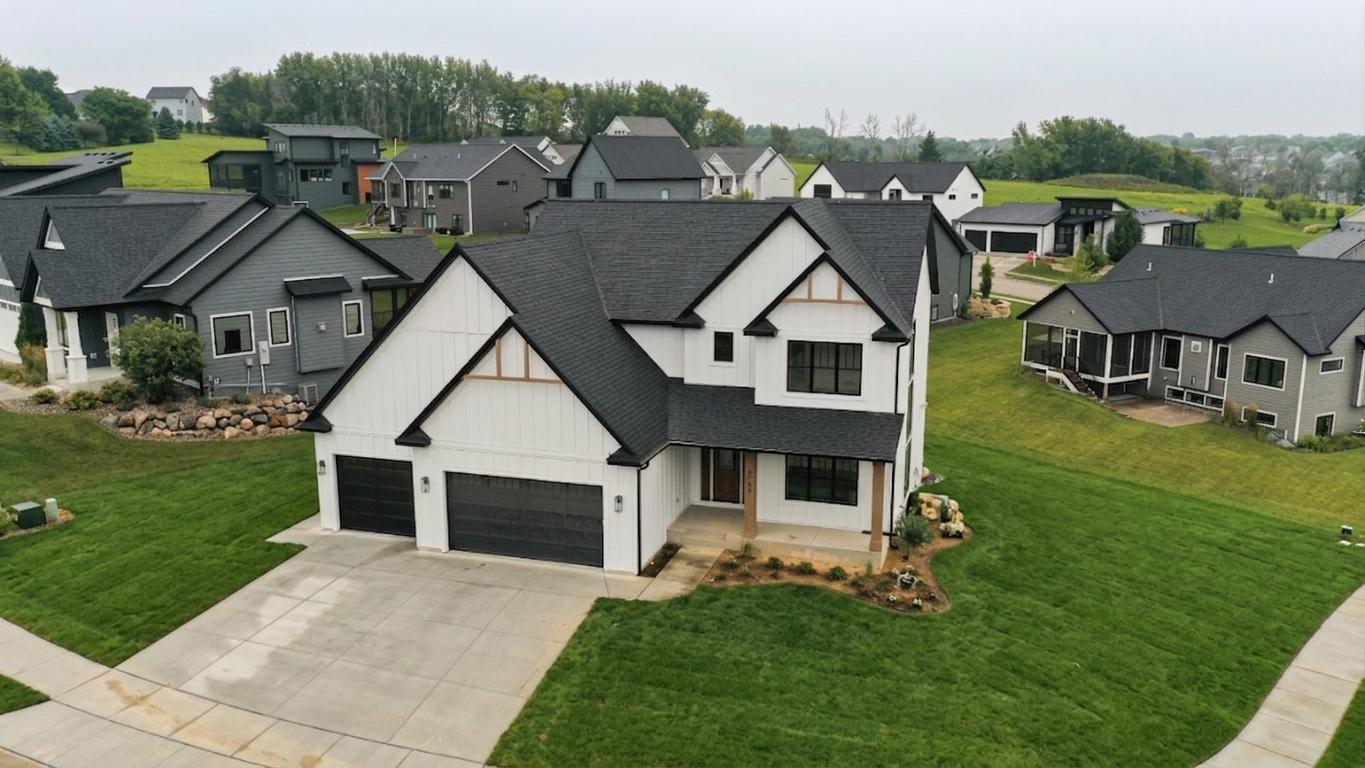 3153 Century Ridge Road Northeast Rochester, MN 55906 - Photo 2 of 44 Gallery Image 2