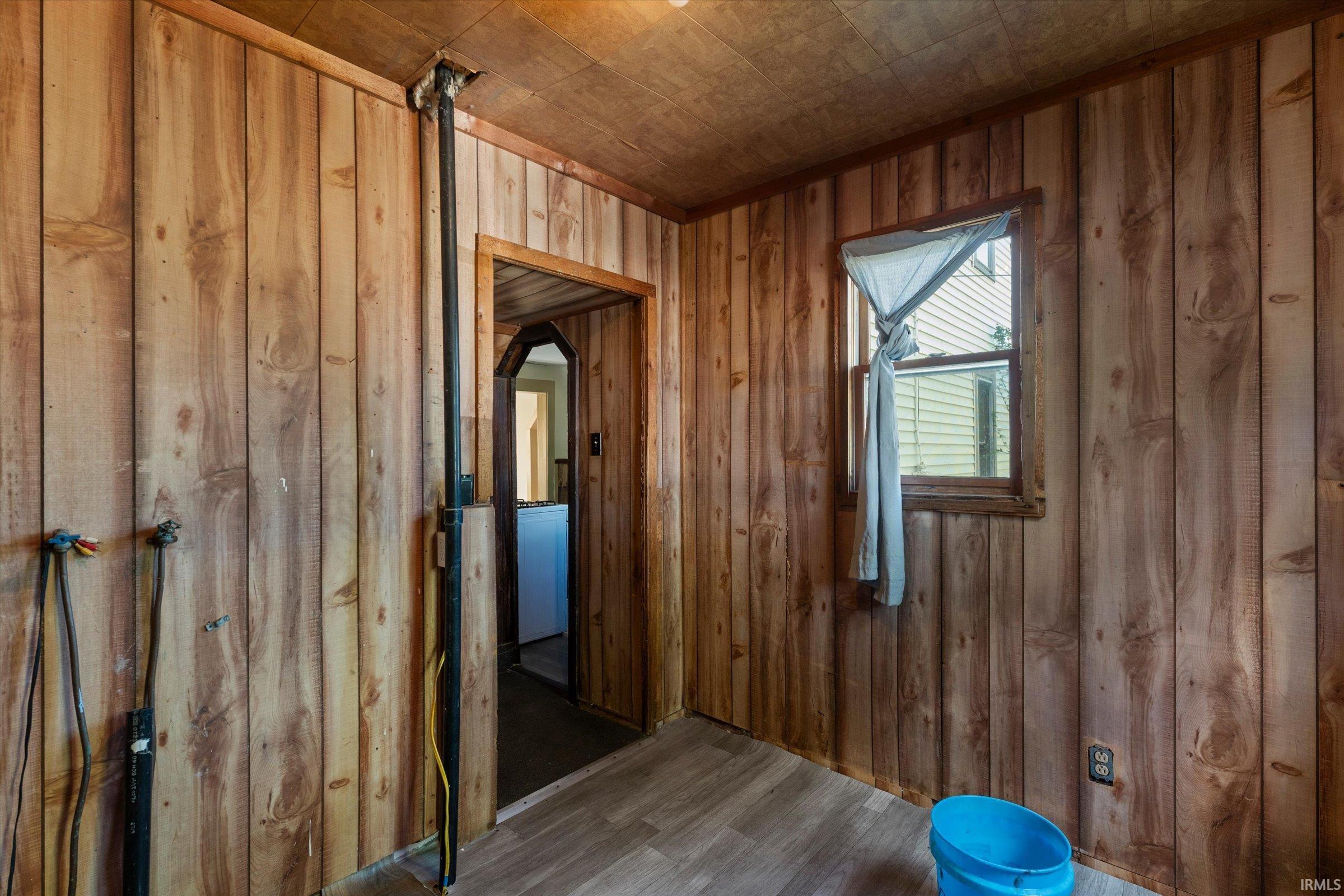1639 Toledo Road Elkhart, IN 46516 - Photo 24 of 37