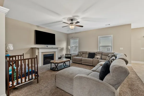 $385,000 | 107 Lee Road 2220, Smiths Station, AL 36877