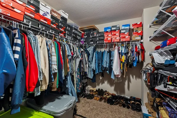 $385,000 | 107 Lee Road 2220, Smiths Station, AL 36877