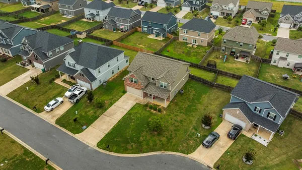 $385,000 | 107 Lee Road 2220, Smiths Station, AL 36877