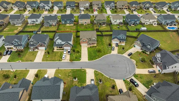 $385,000 | 107 Lee Road 2220, Smiths Station, AL 36877