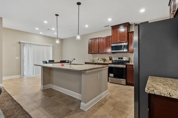 $385,000 | 107 Lee Road 2220, Smiths Station, AL 36877