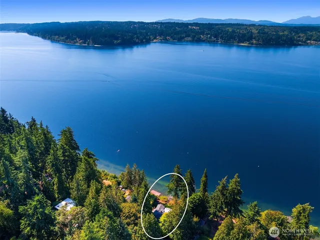 $2,330,000 | 9549 Olympus Beach Road Northeast, Bainbridge Island, WA 98110