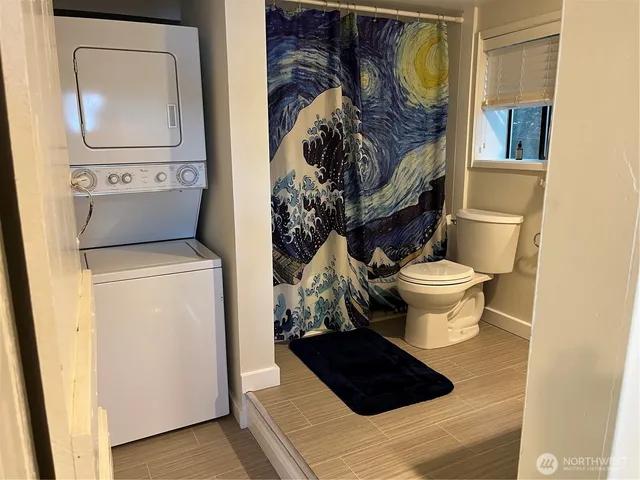 $2,330,000 | 9549 Olympus Beach Road Northeast, Bainbridge Island, WA 98110