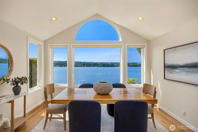 $2,330,000 | 9549 Olympus Beach Road Northeast, Bainbridge Island, WA 98110