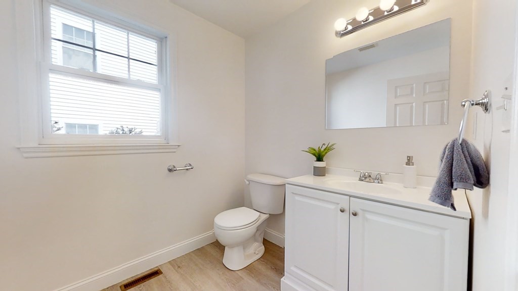 4 Falmouth Road Watertown, MA 02472 - Photo 11 of 25 Gallery Image 11