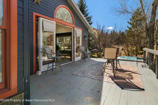a view of outdoor space yard deck and patio