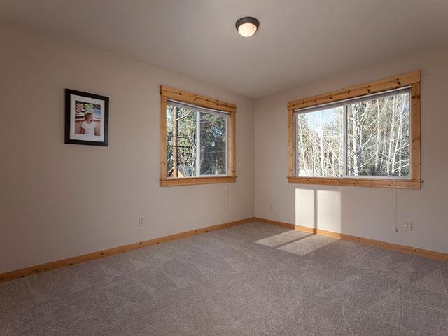 10189 Martis Valley Road, Unit A Truckee, CA 96161 - Photo 11 of 13 Gallery Image 11