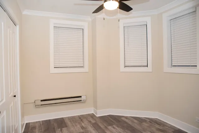 $2,445 | 3839 North Greenview Avenue, Unit GDN, Chicago, IL 60613