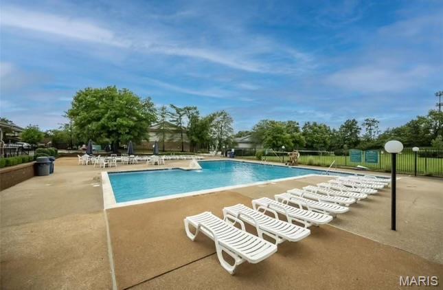 708 Ridgeside Drive, Unit C Ballwin, MO 63021 - Photo 23 of 26