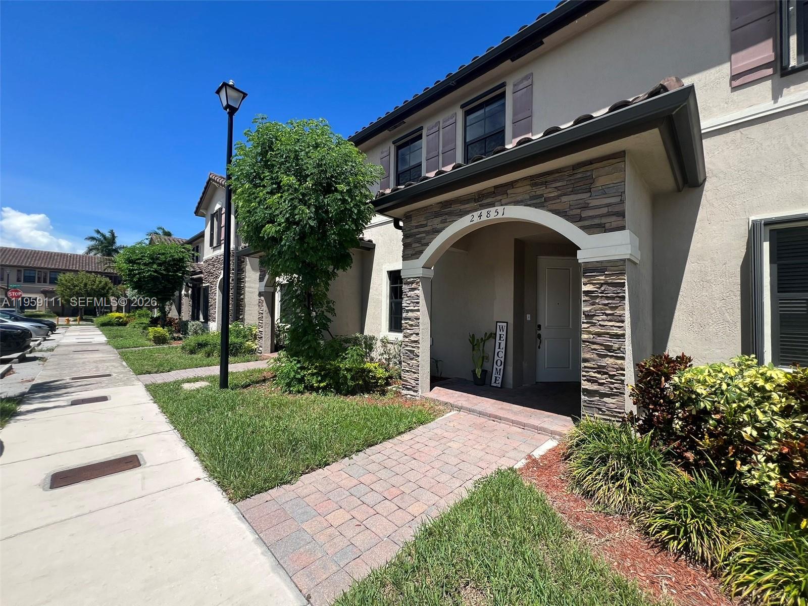 24851 Southwest 114th Court Homestead, FL 33032 - Photo 4 of 76