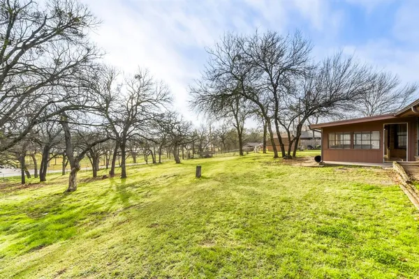 $360,000 | 517 Kings Gate Road, Willow Park, TX 76087