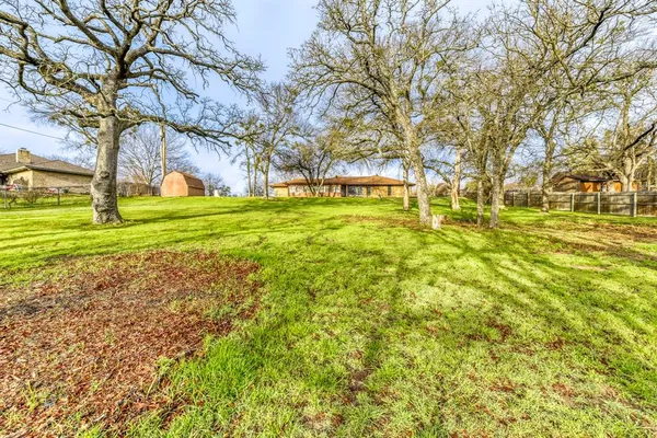 $360,000 | 517 Kings Gate Road, Willow Park, TX 76087