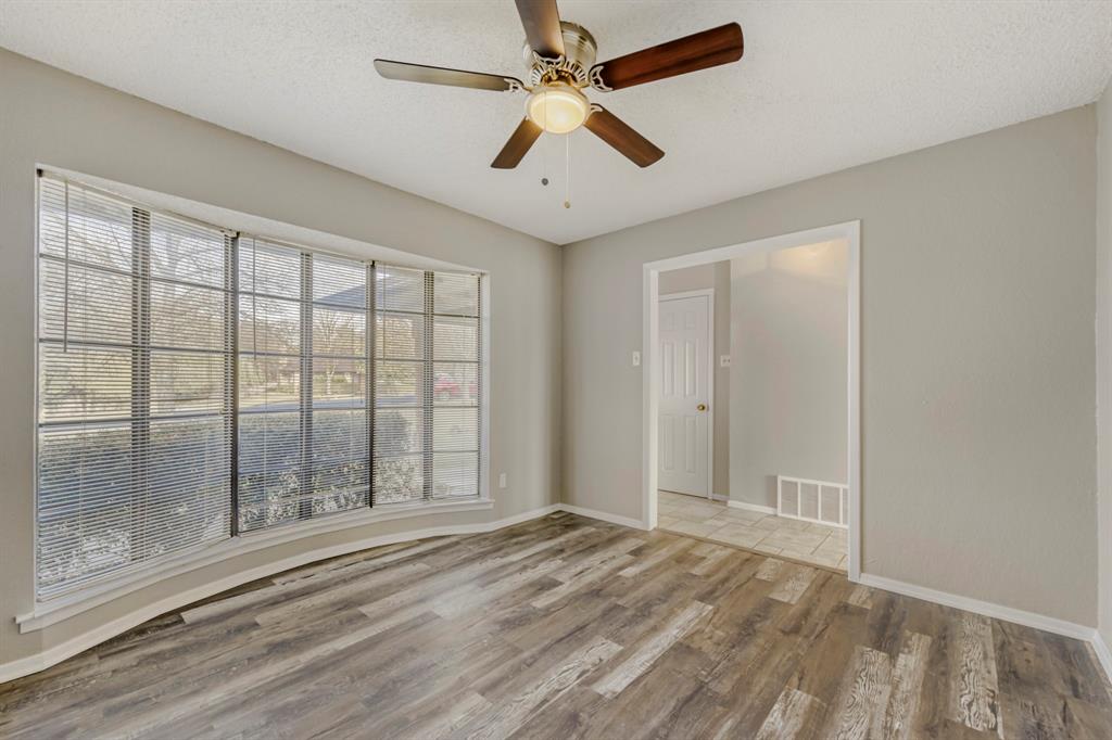 517 Kings Gate Road Willow Park, TX 76087 - Photo 5 of 28 a view of an empty room with a window