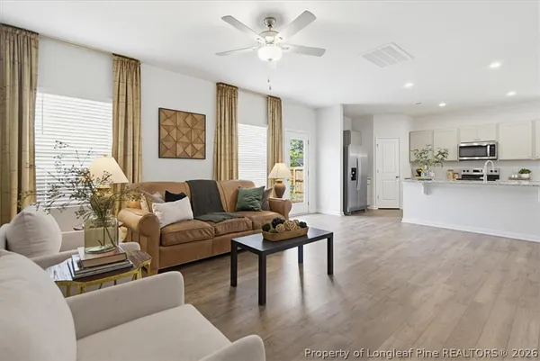 $2,400 | 594 Melbourne Drive, Raeford, NC 28376