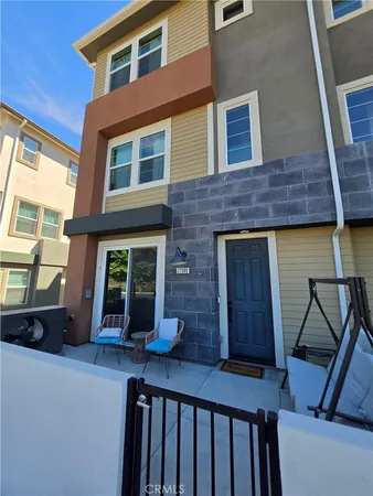 $4,500 | 27589 Sanctuary Court, Valencia, CA 91381