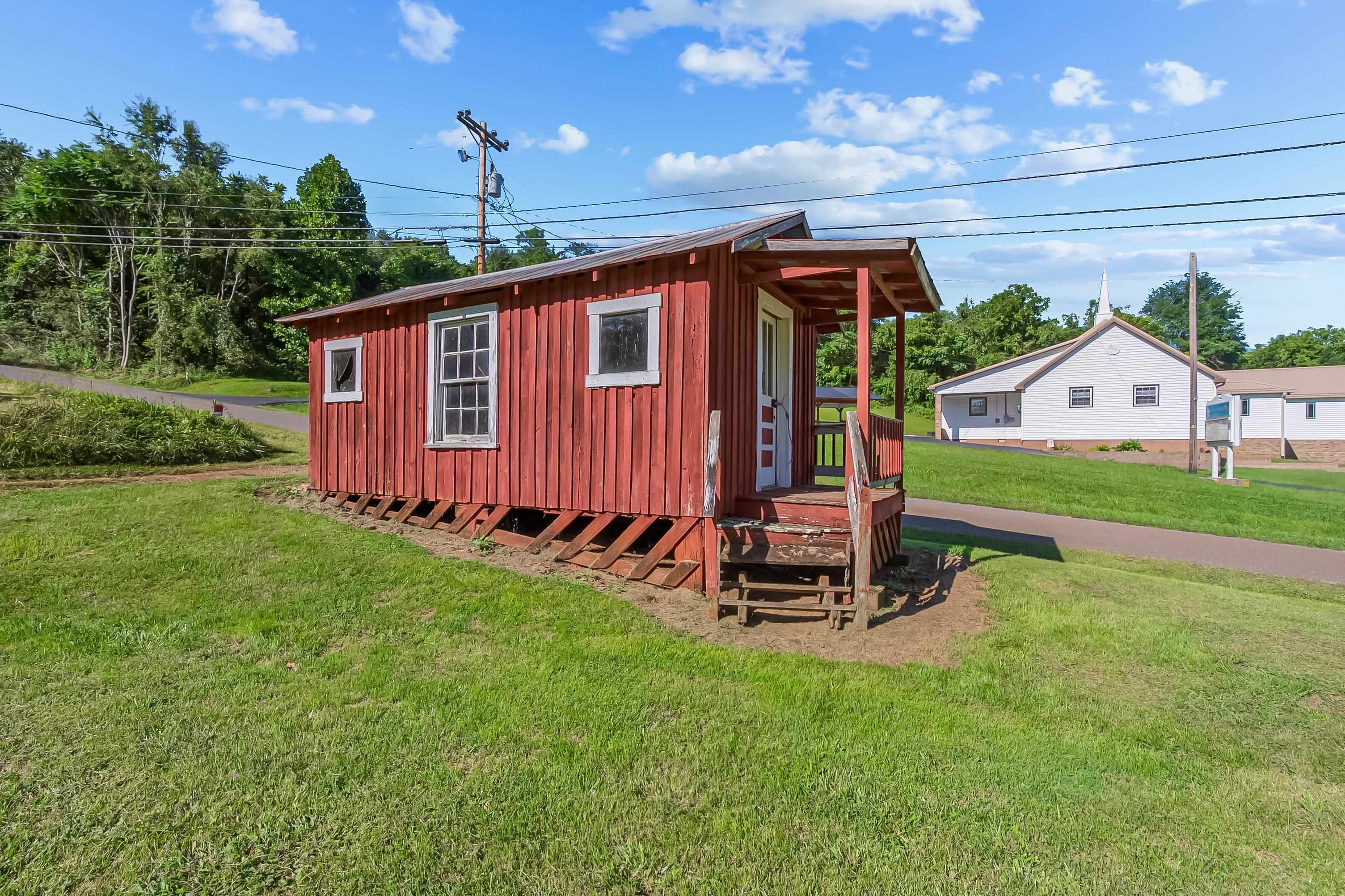 772 Painters Hill Road Ivanhoe, VA 24350 - Photo 50 of 59 Gallery Image 50
