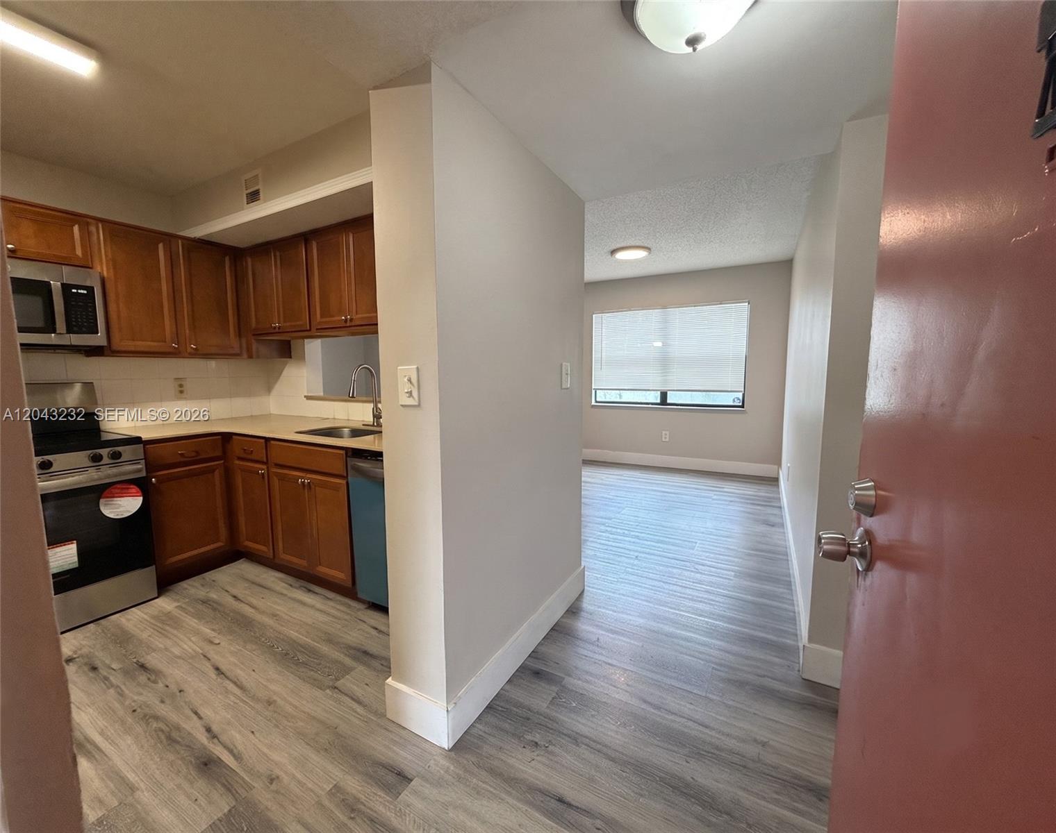 3400 Foxcroft Road, Unit 215 Miramar, FL 33025 - Photo 2 of 29