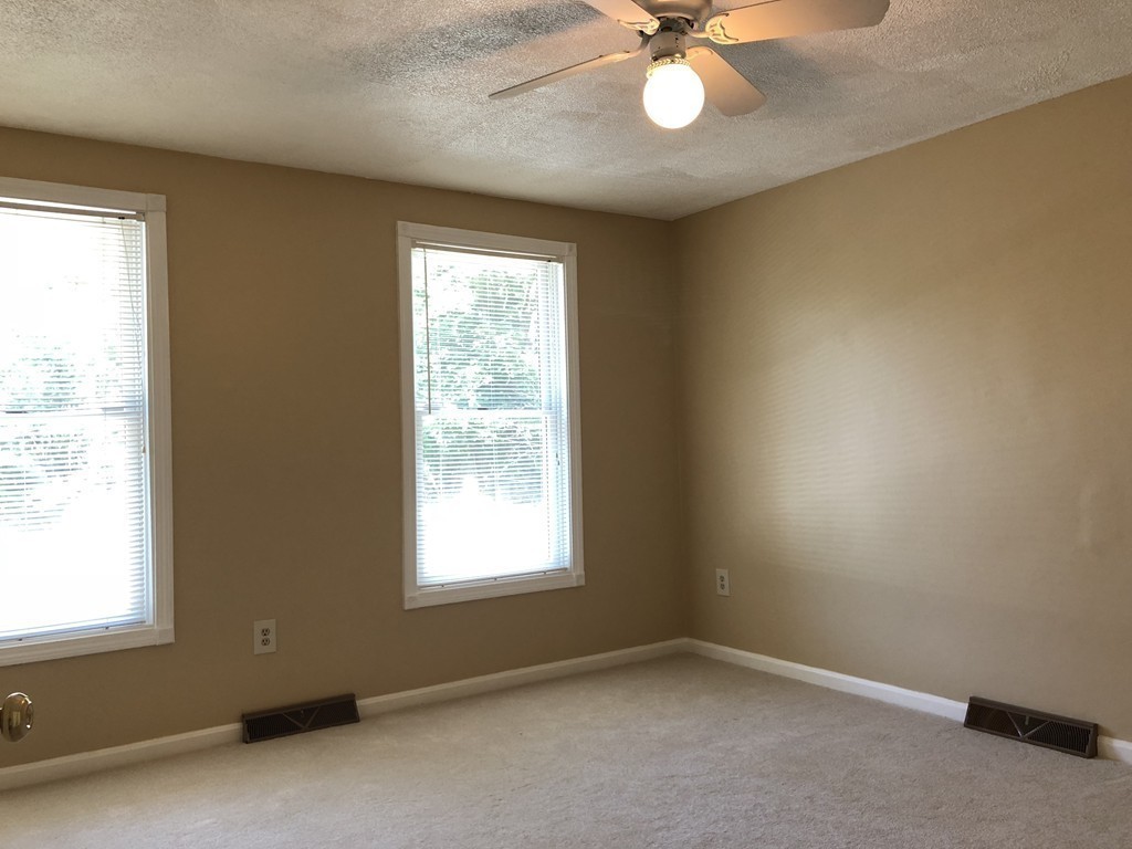 139 Norris Road Tyngsborough, MA 01879 - Photo 19 of 30 Gallery Image 19