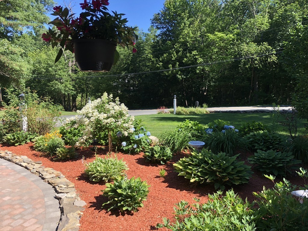 139 Norris Road Tyngsborough, MA 01879 - Photo 29 of 30 Gallery Image 29