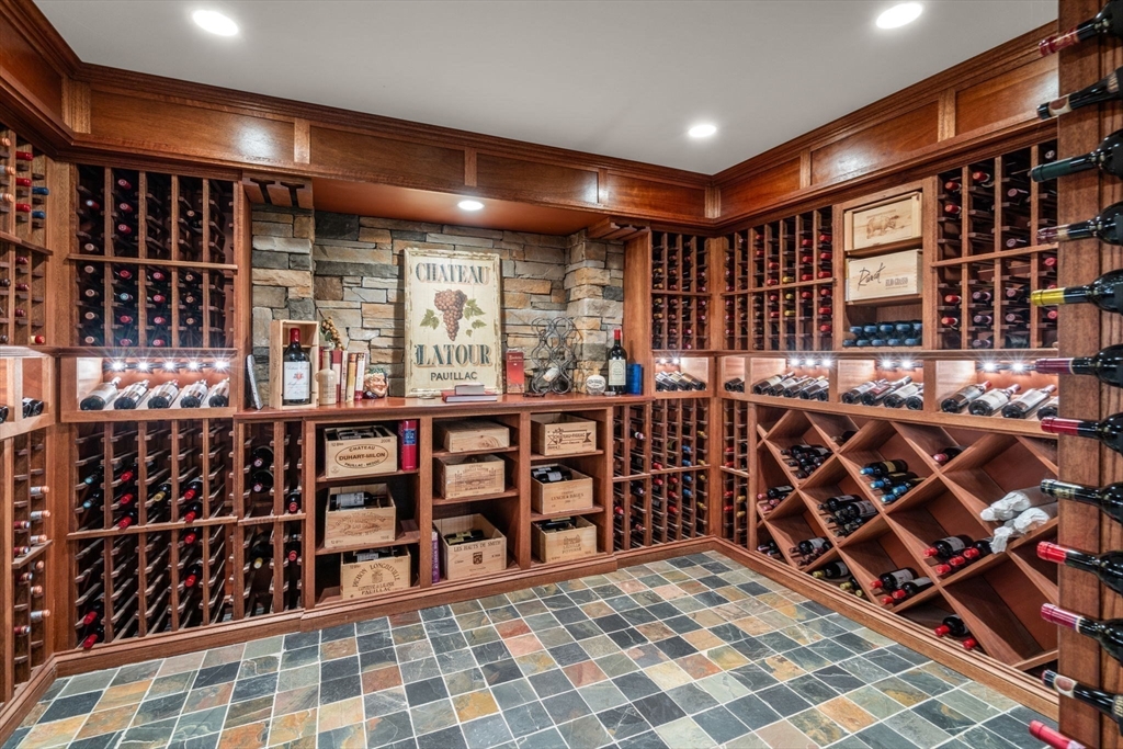 200 Edgewater Drive Needham, MA 02492 - Photo 34 of 41