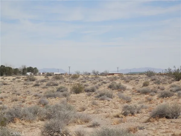 $28,000 | 0 Holstead Road, Hinkley, CA 92347