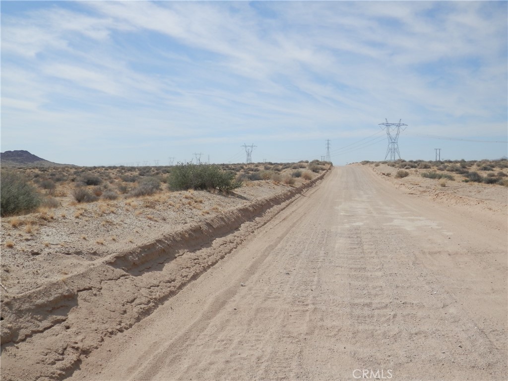 0 Holstead Road Hinkley, CA 92347 - Photo 5 of 15 a view of beach and ocean