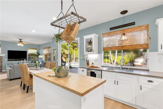 $1,649,000 | 8 Style Drive, Aliso Viejo, CA 92656