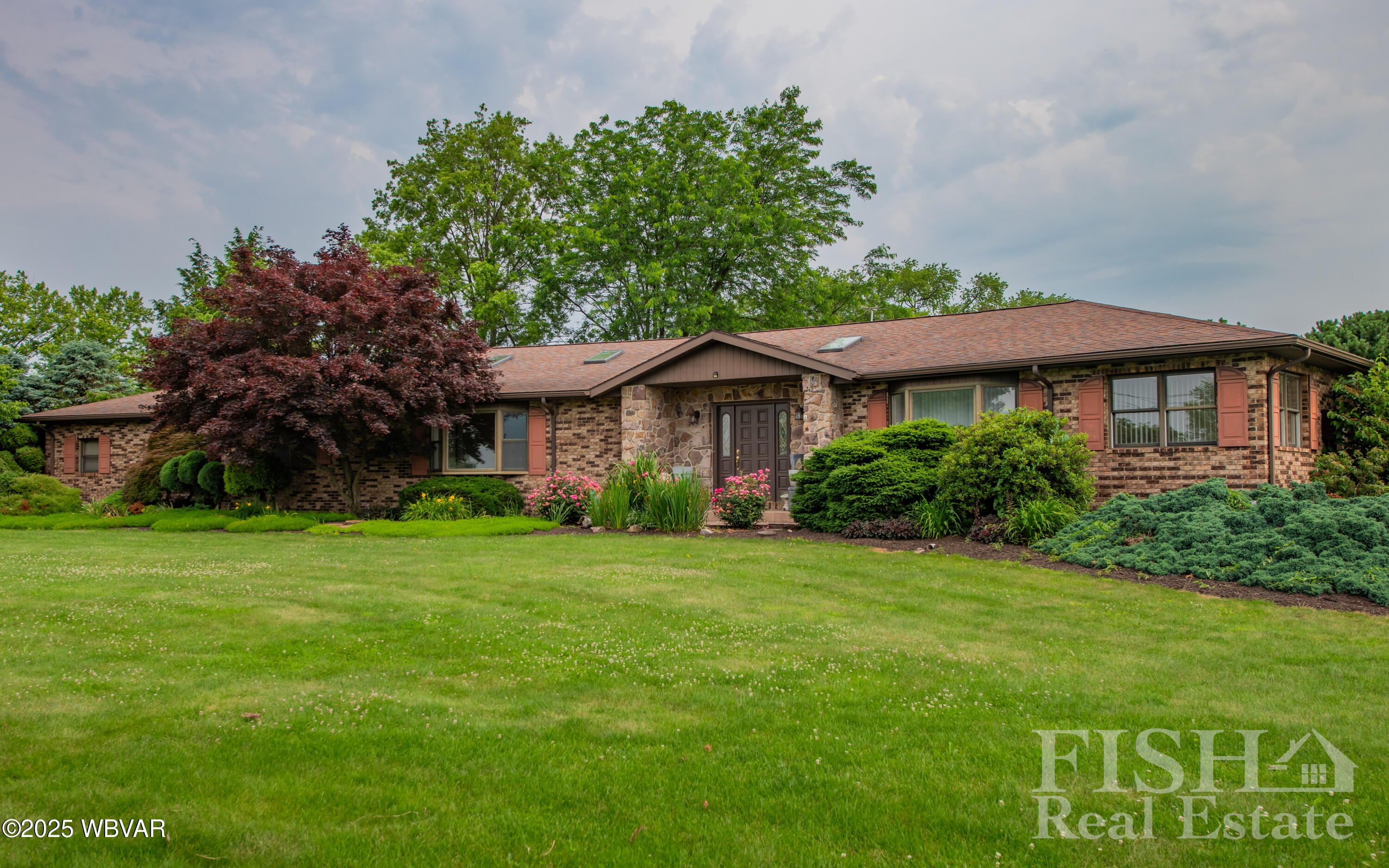 727 Ridge Road Mill Hall, PA 17751 - Photo 1 of 43 Main