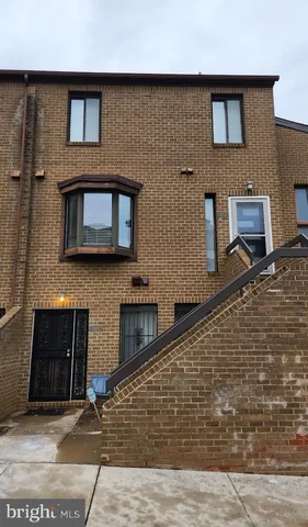 $4,200 | 3202 Banneker Drive Northeast, Unit 3202, Washington, DC 20018