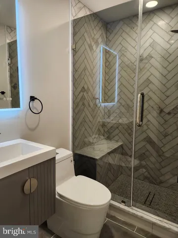 $4,200 | 3202 Banneker Drive Northeast, Unit 3202, Washington, DC 20018