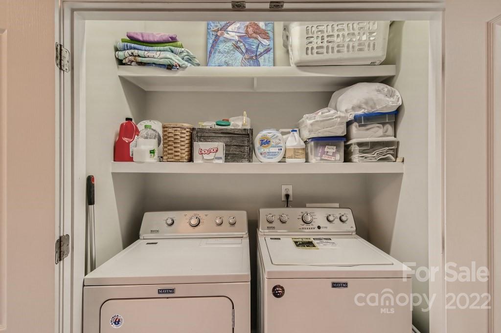 10461 Rocky Ford Club Road Charlotte, NC 28078 - Photo 22 of 27 a utility room with dryer and washer