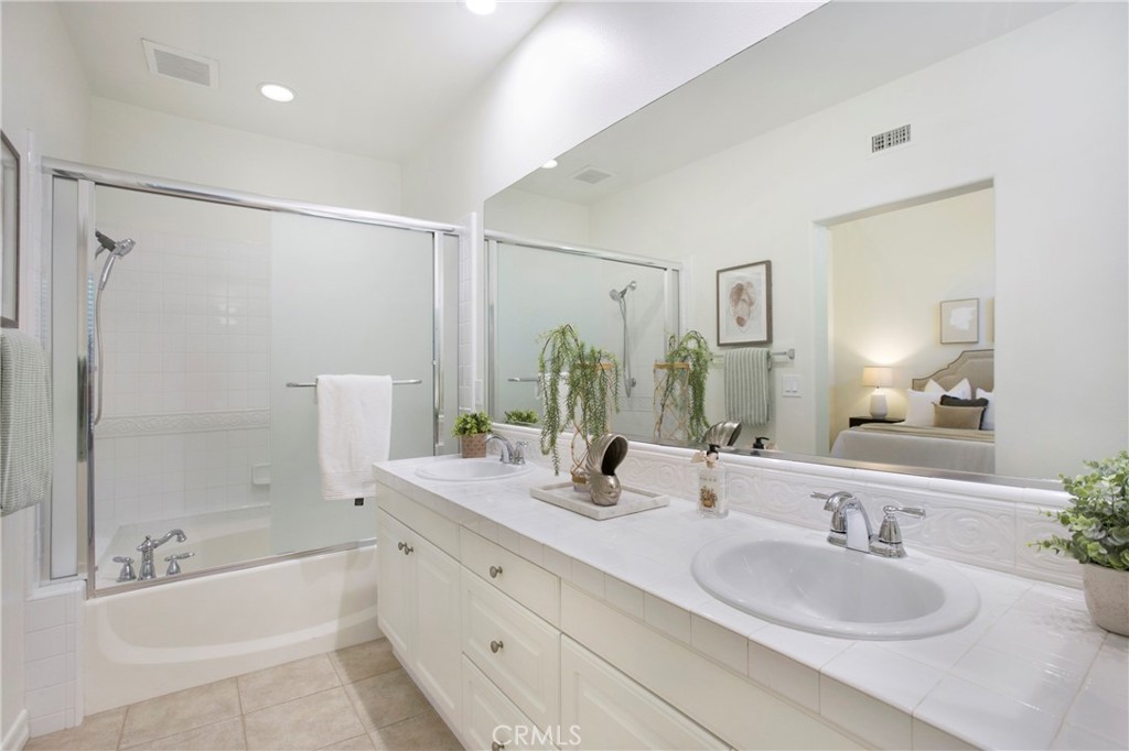 107 Orange Blossom Circle Ladera Ranch, CA 92694 - Photo 15 of 31