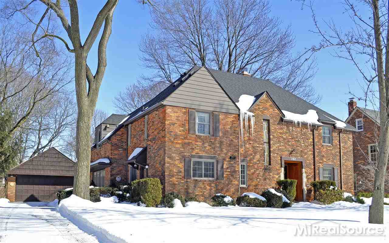 782 Westchester Road Grosse Pointe Park, MI 48230 - Photo 2 of 40