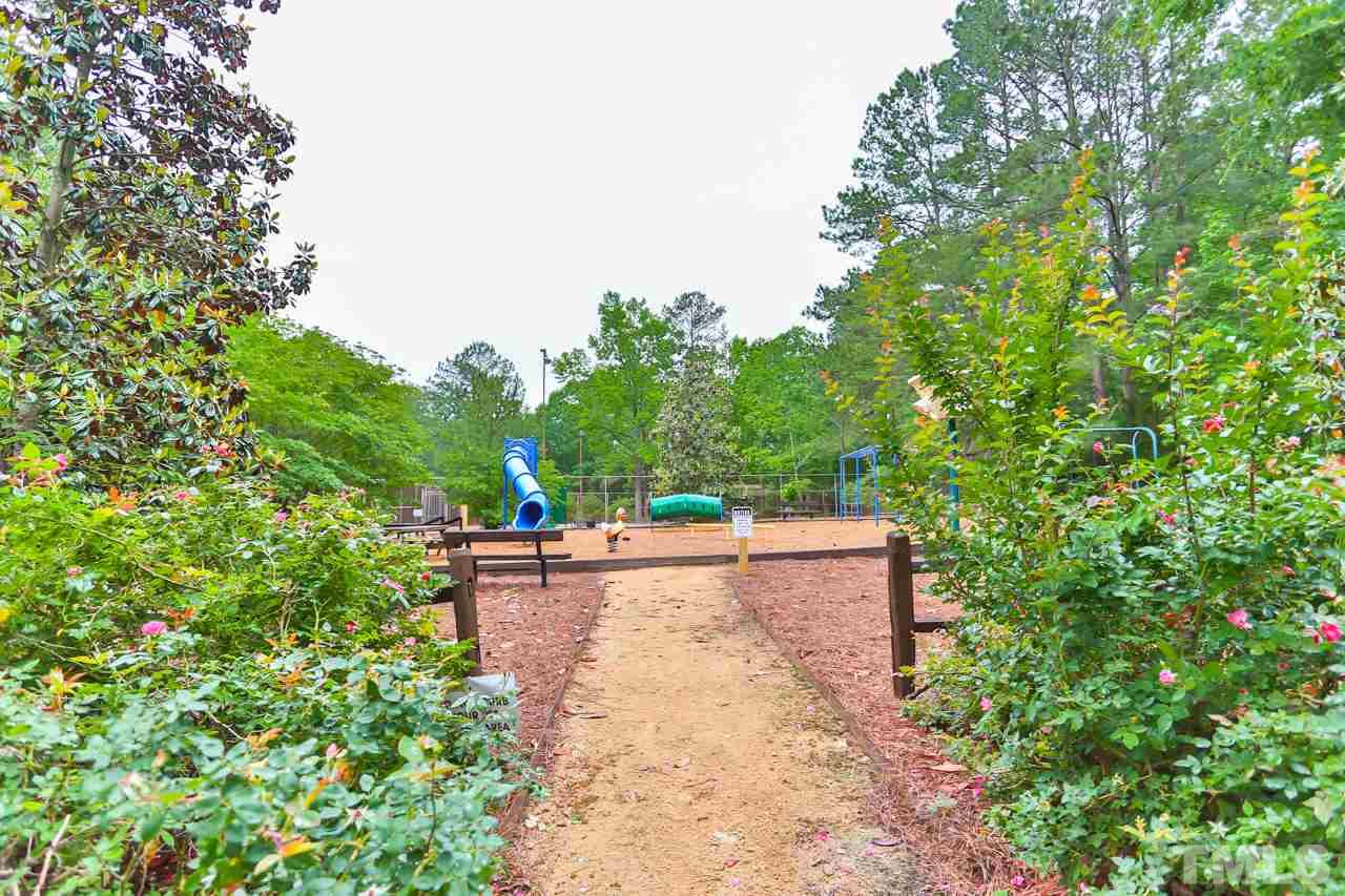 46 Stoneridge Road Durham, NC 27705 - Photo 23 of 25