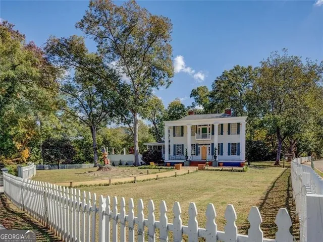 $875,900 | 421 East Greene Street, Monticello, GA 31064