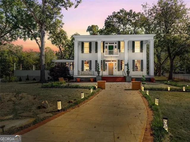$875,900 | 421 East Greene Street, Monticello, GA 31064