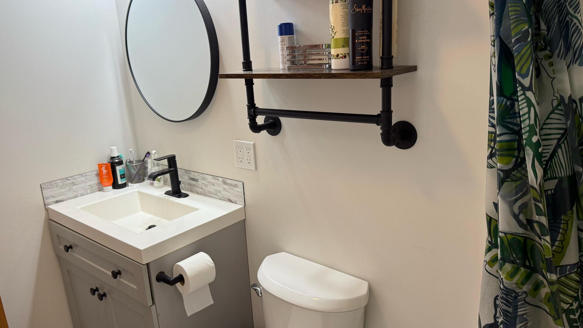 4 Memory Lane Streator, IL 61364 - Photo 20 of 28 a bathroom with a sink toilet and a mirror